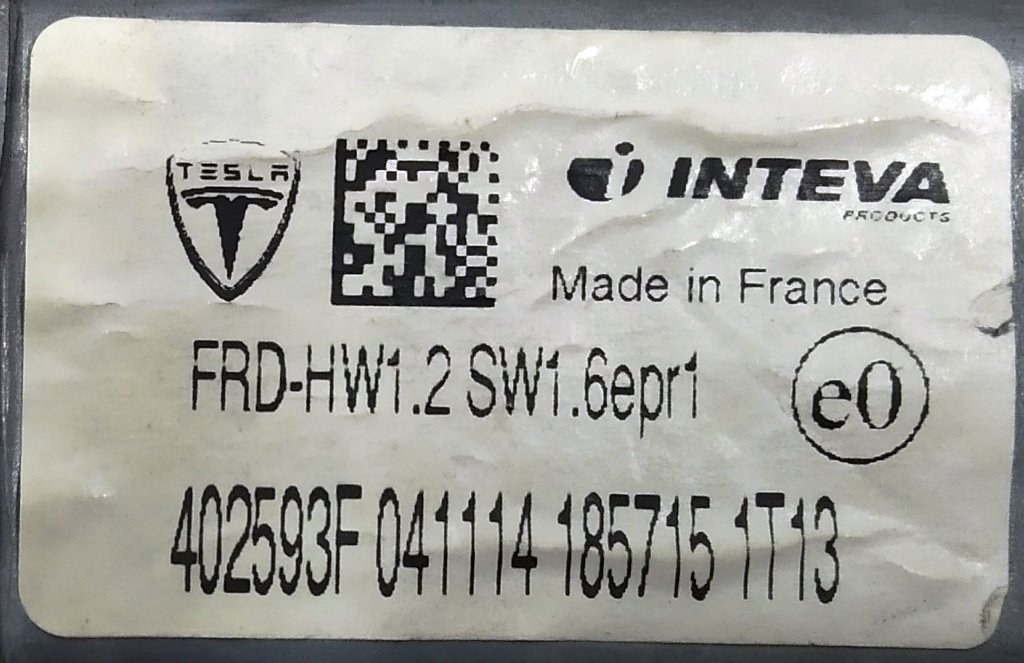 1 Электродвигатель стеклоподъемника переднего правого Tesla model S, model S REST 6006651-00-L